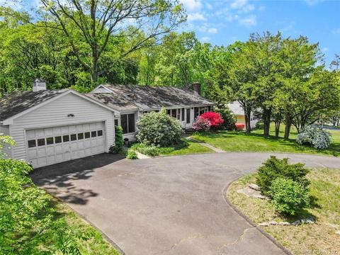 7 Priscilla Rd, Norwalk, CT 06850