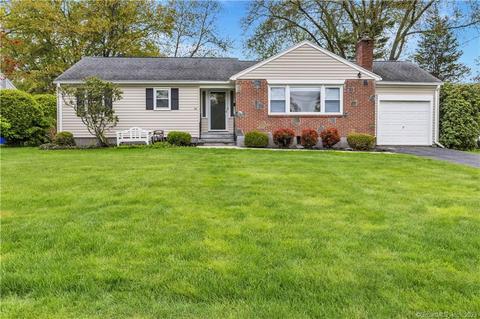 449 Griswold Rd, Wethersfield, CT 06109 photo 1