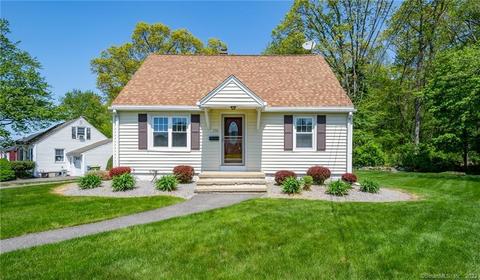 136 Celia Dr, Waterbury, CT 06705