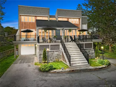 20 Elm South St, Groton, CT 06349