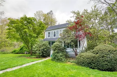 12 N Stamford Rd, Stamford, CT 06903
