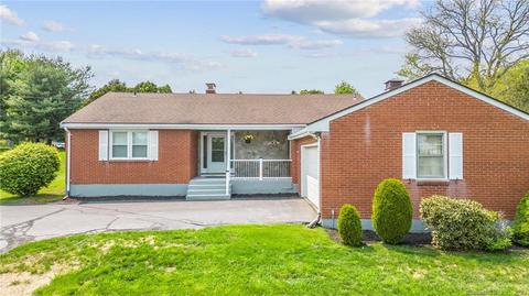 148 Gilbert Ave, Rocky Hill, CT 06067