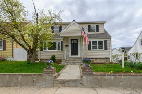 649 Birmingham St, Bridgeport, CT 06606