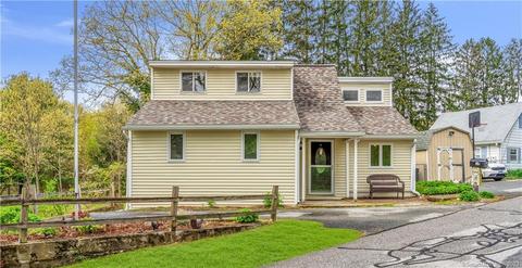 18 Drawbridge Rd, Preston, CT 06365