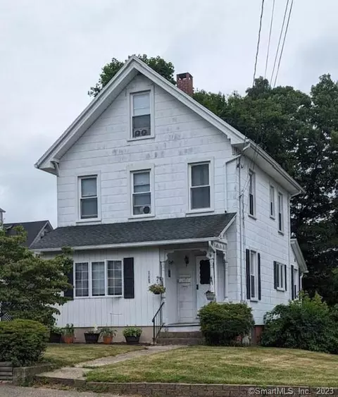 128 Hull St, Bristol, CT 06010