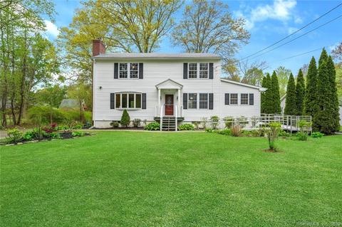 2095 Reservoir Ave, Trumbull, CT 06611