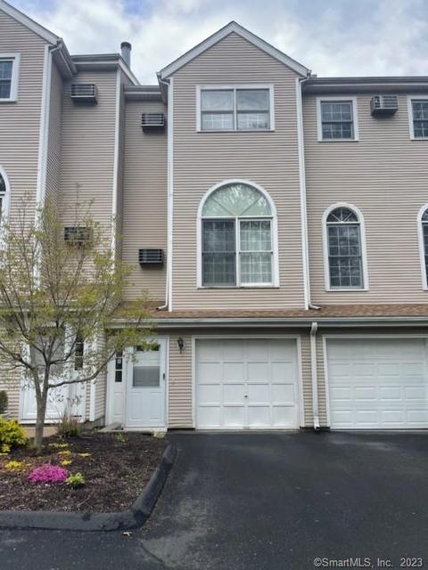 350 Bristol St #A6, Waterbury, CT 06708