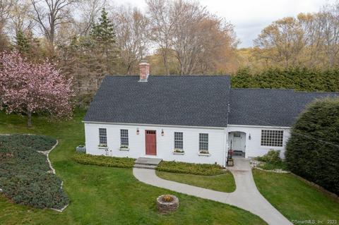 83 Chesterfield Rd, East Lyme, CT 06333