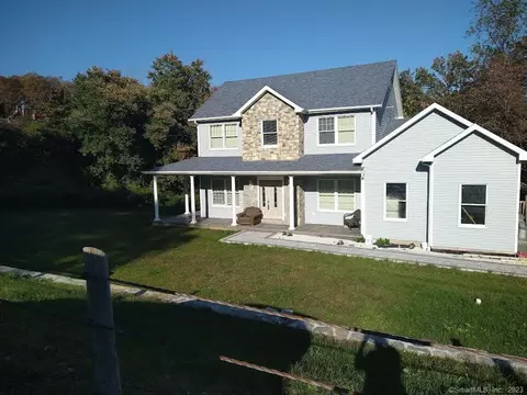 420 Bioski Rd, Middlebury, CT 06762