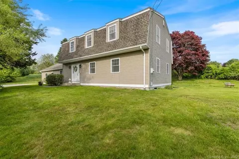1382 Pequot Trl, Stonington, CT 06378