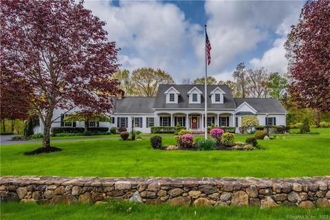 212 Plumb Brook Rd, Woodbury, CT 06798