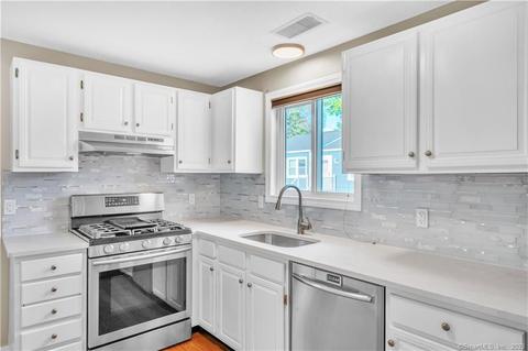 148 Cambria Ave, Newington, CT 06111