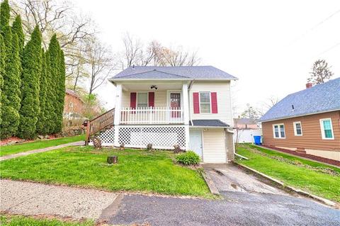 34 Woodbine St, Waterbury, CT 06705