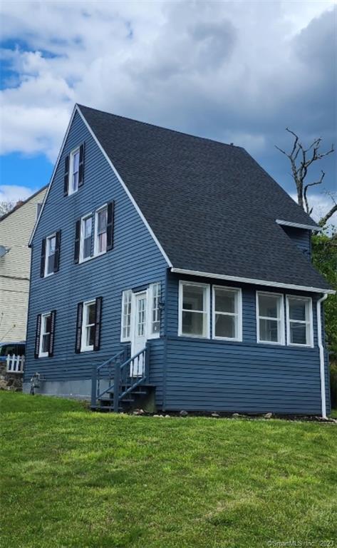 201 Madison St, Waterbury, CT 06706