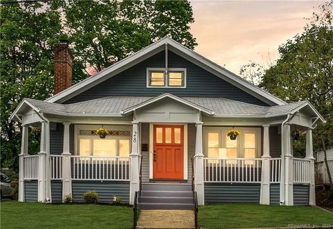28 Uncas Rd, New Britain, CT 06053