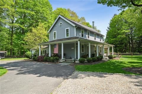 36 Flat Rock Rd, Easton, CT 06612
