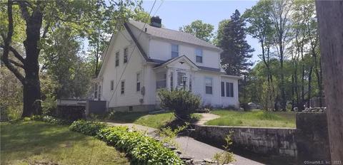 224 South St, Willimantic, CT 06226