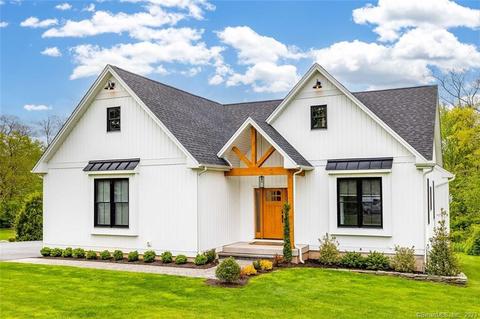 39 Pratt St, Rocky Hill, CT 06067