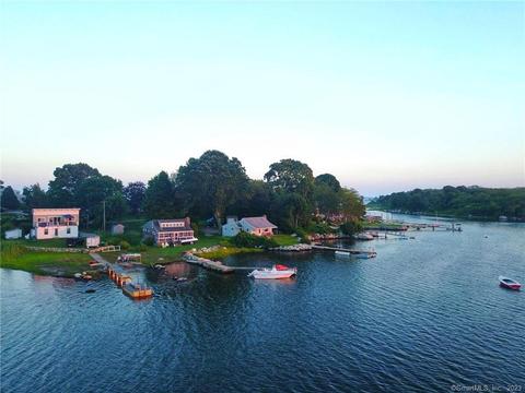 6 N Shore Way, Stonington, CT 06378
