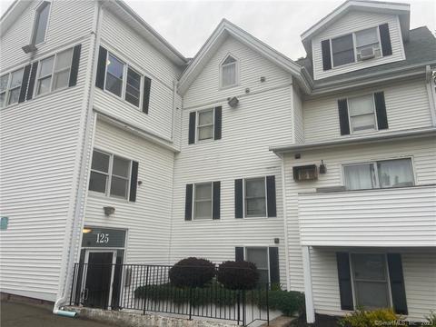 125 West St #4, Bristol, CT 06010