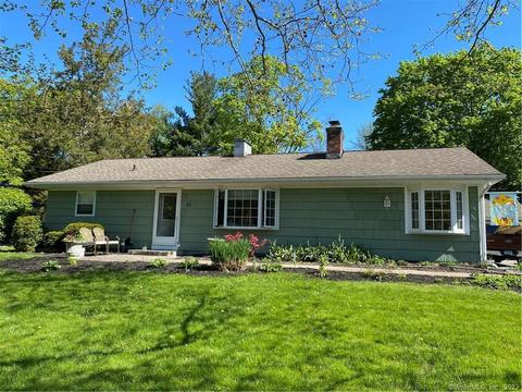 86 Ridgeland Cir, Wallingford, CT 06492