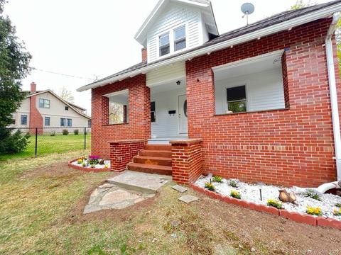 600 Woodbridge St, Manchester, CT 06042