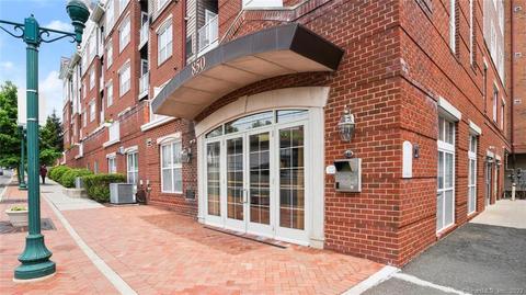 850 E Main St #219, Stamford, CT 06902