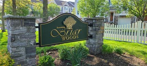1902 Briar Woods Ln #1902, Danbury, CT 06810