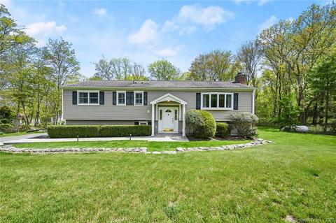 45 Acre Ln, Ridgefield, CT 06877