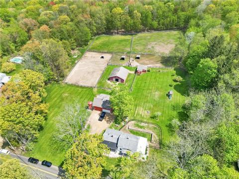 88 Doyle Rd, Tolland, CT 06084