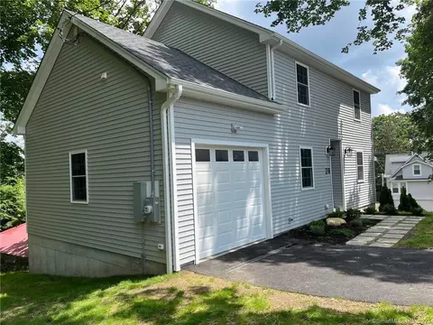 28 Lawton Ter, Ansonia, CT 06401