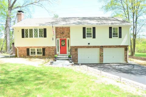 135 Ivy Dr, Southington, CT 06489