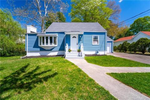 215 Maple Ave, North Haven, CT 06473