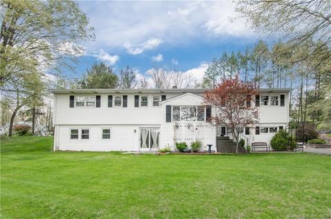251 Whisconier Rd, Brookfield, CT 06804
