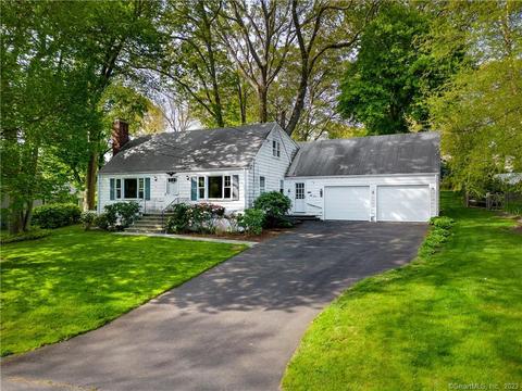 53 Sleepy Hollow Rd, Fairfield, CT 06824