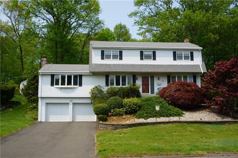294 Candlewyck Dr, Newington, CT 06111