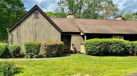 664 Osage Ln #B, Stratford, CT 06614