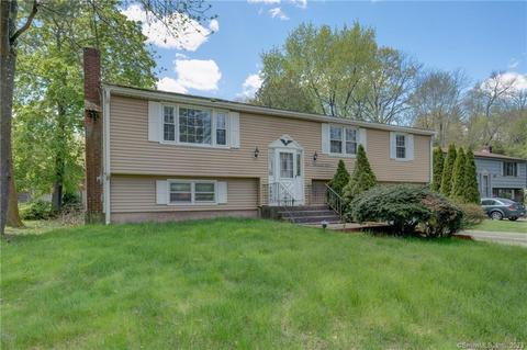 515 Poquonock Ave, Windsor, CT 06095