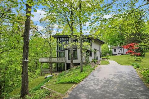 16 Johnson Rd, Marlborough, CT 06447