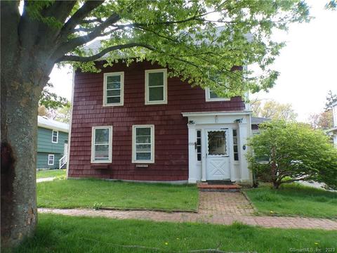 1559 Elm St, Stratford, CT 06615