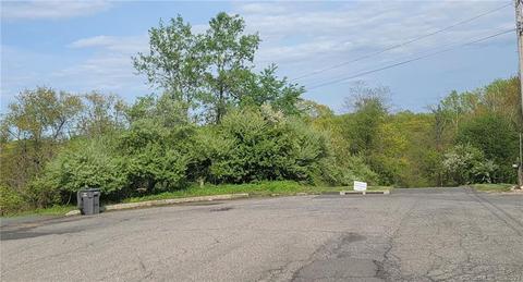 78 Tower Ln, Naugatuck, CT 06770