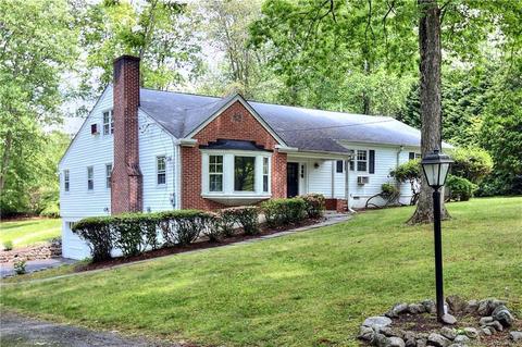 9 Highland Rd, Westport, CT 06880