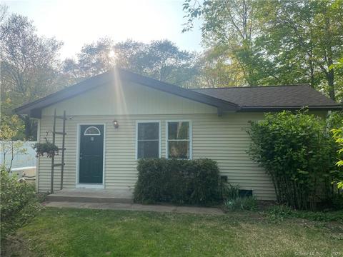 18 Kingswood Trl, Coventry, CT 06238