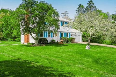 75 Yorkshire Dr, Hebron, CT 06248