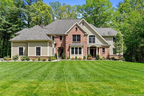 6 Steeplechase, Avon, CT 06001