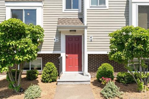 71 Aiken St #E10, Norwalk, CT 06851