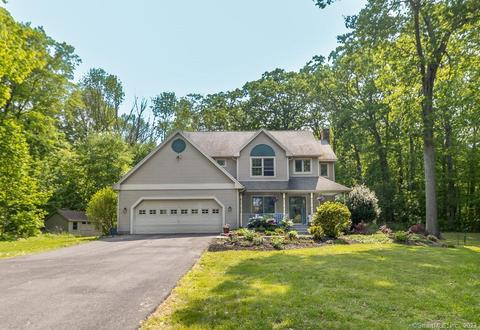 145 Gates Rd, Lebanon, CT 06249