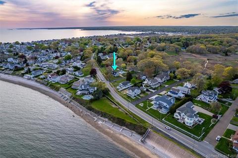 360 Maple Ave, Old Saybrook, CT 06475