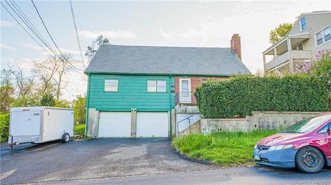 31 Sampson St, Bridgeport, CT 06606