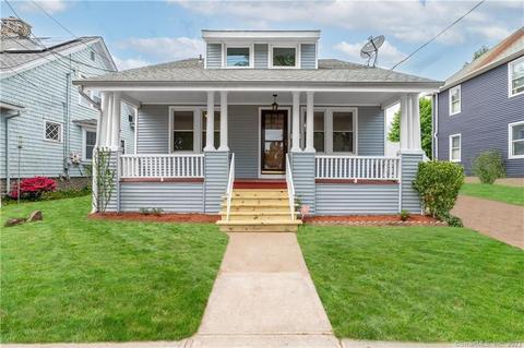 99 Putnam Ave, Hamden, CT 06517
